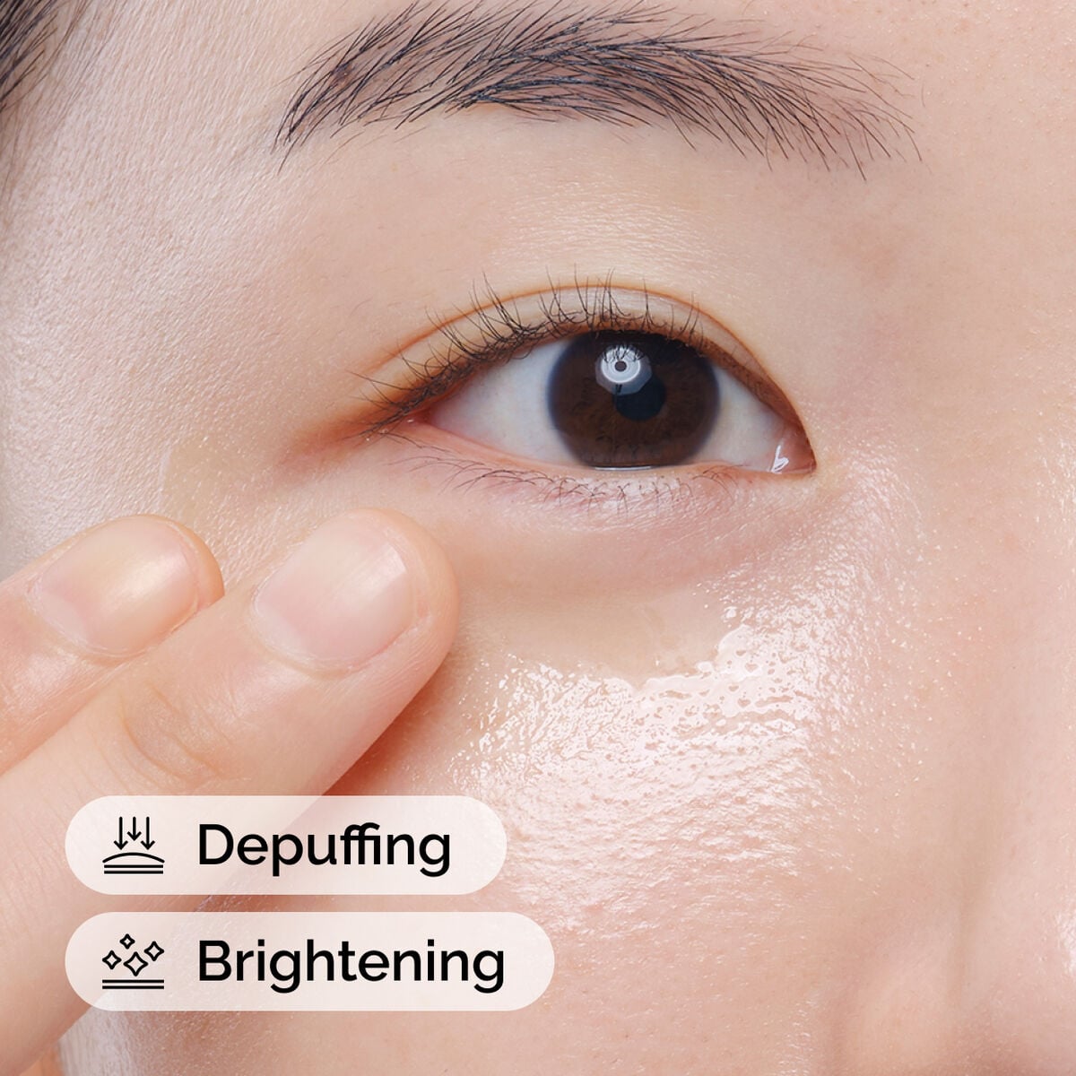 caffeine-solution-5-egcg-eye-serum-o3 ord-caffeine-solution-egcg-model-application-with-benefits.jpg