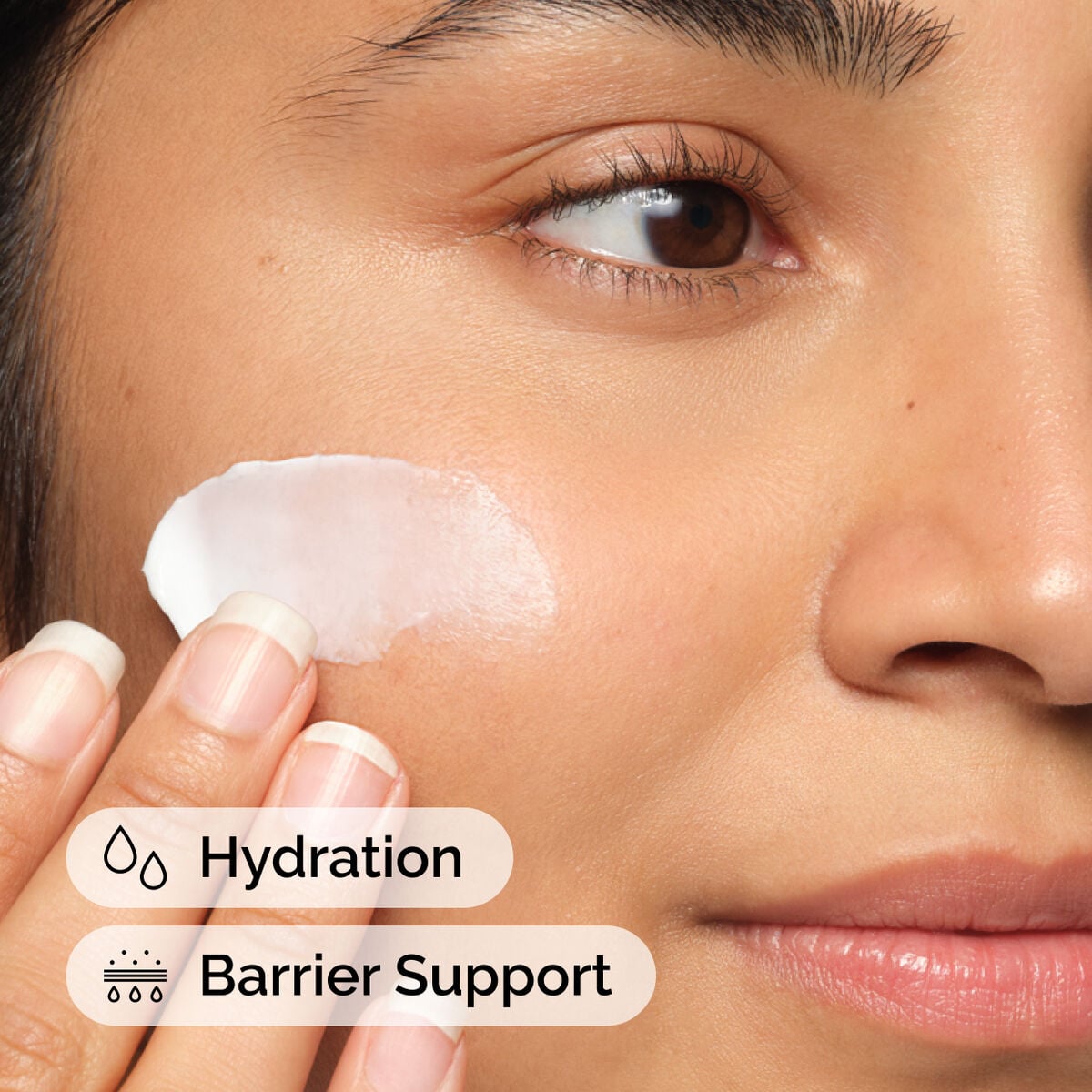 natural-moisturizing-factors-ha-o7 ord-natural-moisturizing-factors-ha-model-application-with-benefits.jpg